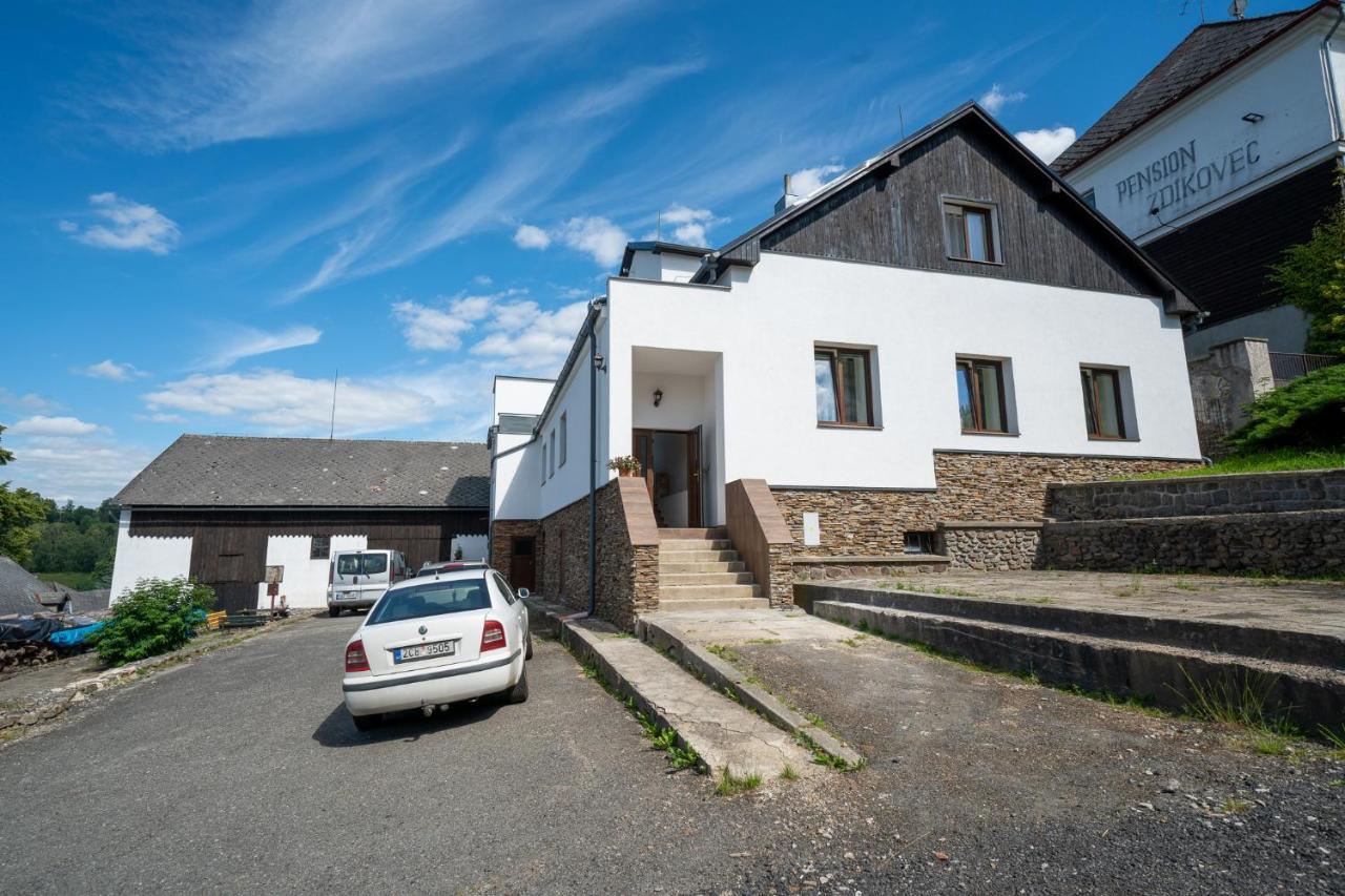 Apartmany Na Sumave Stachy エクステリア 写真