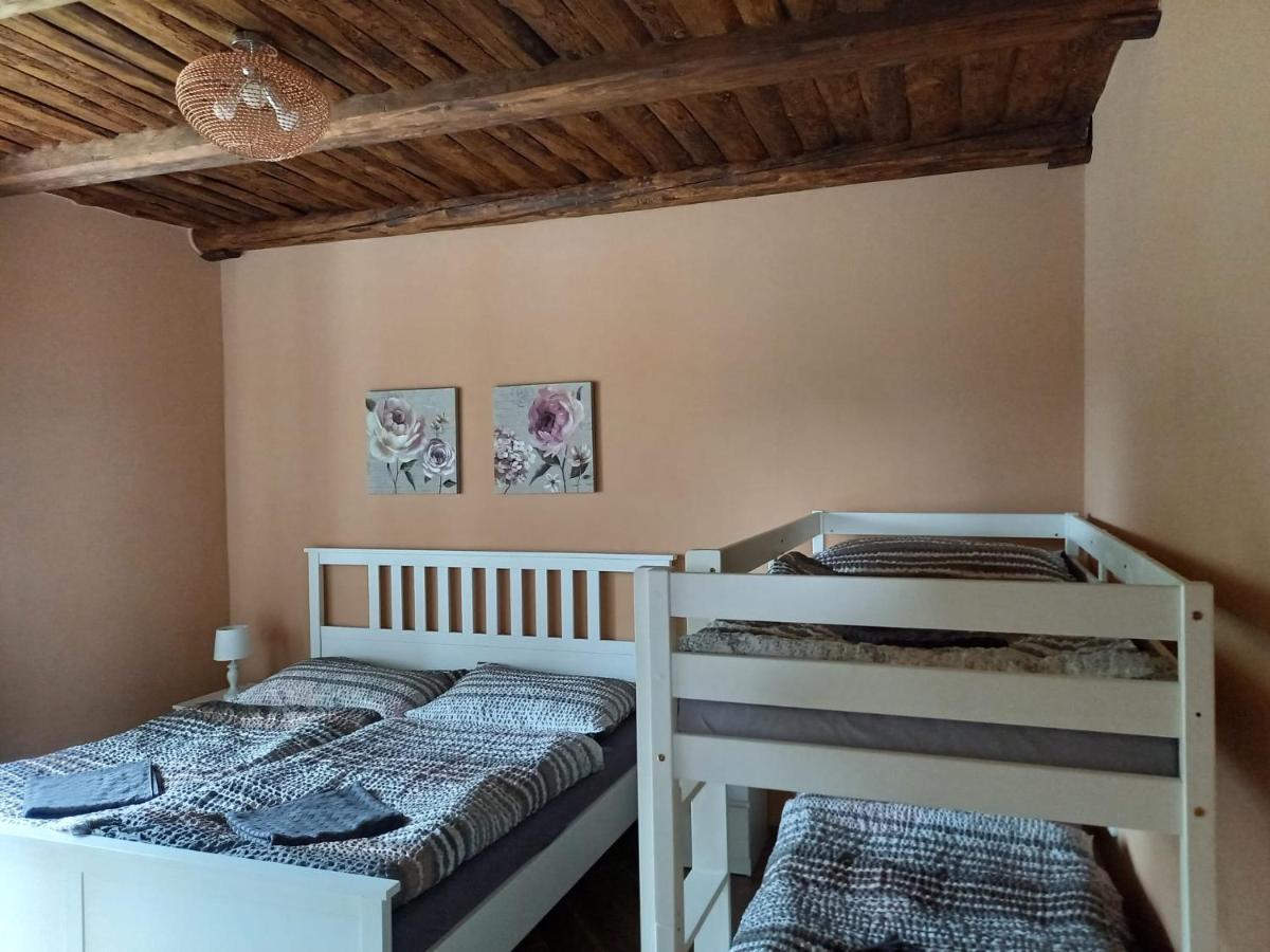 Apartmany Na Sumave Stachy エクステリア 写真